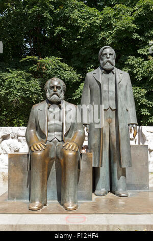 Les statues de Marx et Engels, Berlin, Allemagne Banque D'Images