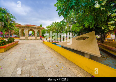 Centre-ville, Santiago est l'une des plus grandes villes de Panama et une importante plaque tournante du transport dans la région. Banque D'Images