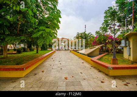 Centre-ville, Santiago est l'une des plus grandes villes de Panama et une importante plaque tournante du transport dans la région. Banque D'Images