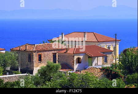 Maison traditionnelle à Leonidio Poulithra village situé près de ville dans la région de Arcadia, Péloponnèse, Grèce Banque D'Images