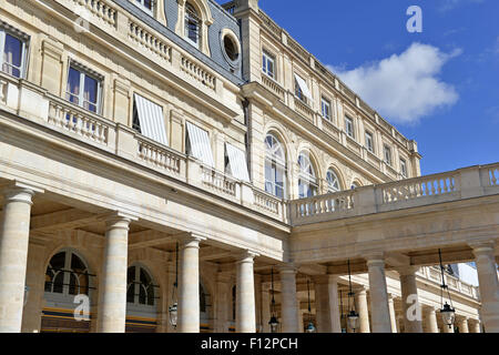 L'architecture traditionnelle, Palais Royale, Paris, France Banque D'Images