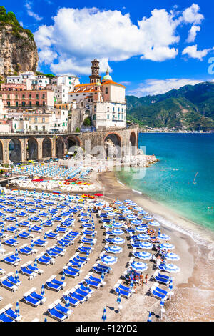 Atrani pittoresque village de la côte amalfitaine d'Italie Banque D'Images