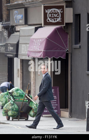 James Nesbitt et Sienna Guillory 'tournage' Lucky Man à Hatton Garden avec : James Nesbitt Où : London, Royaume-Uni Quand : 25 Juin 2015 Banque D'Images