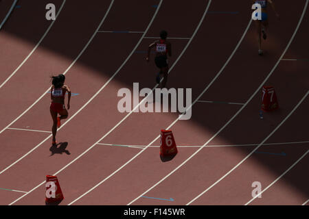 Beijing, Chine. Août 26, 2015. Athlétisme : Ambiance shot 15e es Championnats du monde d'athlétisme 2015 de Pékin 800m femmes chauffe au stade national de Beijing, à Beijing, en Chine . Credit : YUTAKA/AFLO SPORT/Alamy Live News Banque D'Images