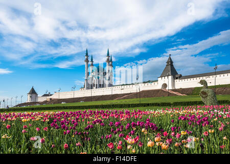 La mosquée Kul-Sharif et Kremlin de Kazan, Tatarstan, Russie Banque D'Images