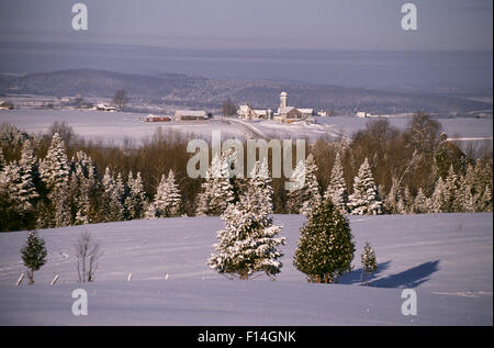 Terres agricoles EN HIVER PRÈS DE ROCK ISLAND QUÉBEC CANADA Banque D'Images