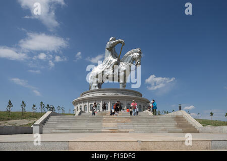 Statue géante de Ghenngis Khaan à Erdene, Töv Province, la Mongolie. Chinggis Khan, Gengis Khan. Banque D'Images