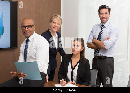 Portrait d'un groupe de gens d'affaires Banque D'Images
