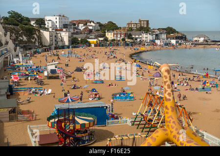 Plage mer Baie Viking Broadstairs Thanet Kent England UK Banque D'Images