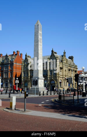 Obélisque commémorant 'la Grande Guerre', Southport Banque D'Images