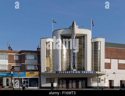 Centre zoroastrien, Rayners Lane Harrow Middlesex ; ; ; Angleterre ; Royaume-Uni ; Banque D'Images