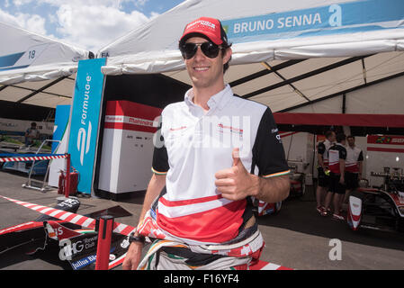 FIA Formula E London ePrix tenue à Battersea Park comprend : Bruno Senna Où : London, Royaume-Uni Quand : 27 Oct 2015 Banque D'Images