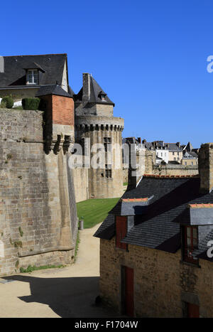 Remparts et lavoirs (lavoir public), Rue Francis-Decker, Vannes, Morbihan, Bretagne France Banque D'Images