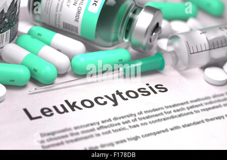 Leucocytose - Imprimé Diagnostic avec Texte estompé. Sur fond de médicaments Composition - vert menthe pilules, injections et Banque D'Images