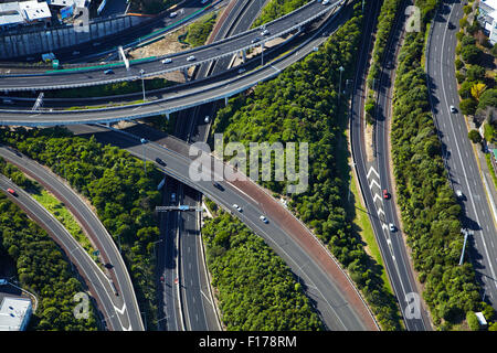 Jonction spaghetti (officiellement le Centre de l'autoroute), Newton, Auckland, île du Nord, Nouvelle-Zélande - vue aérienne Banque D'Images