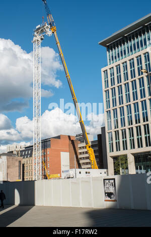 Construction de grue a tour pour la construction de 2 St Peter's Square, Manchester City Centre Banque D'Images