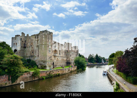 Les ruines de château de Newark, Newark-onTrent, Nottinghamshire, Angleterre, RU Banque D'Images