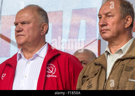 Moscou, Russie. Août 29, 2015. Les manifestants à la protestation contre la politique économique et sociale du Gouvernement de la Fédération de Russie à la place centrale de Moscou, Russie Crédit : Nikolay Vinokourov/Alamy Live News Banque D'Images