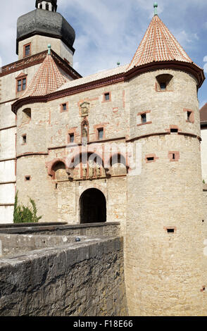 Scherenbergtor la forteresse Festung Marienberg, Würzburg, Bavière, Allemagne Banque D'Images