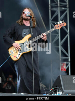 Portsmouth, Royaume-Uni. Dimanche 30 août 2015. Festival victorieux - Dimanche Dave McCabe sur la scène commune à Southsea Common. Credit : UKNIP / Alamy Live News Banque D'Images