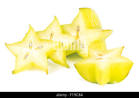 Close-up de carambole (quatre tranches de caramboles), isolé sur fond blanc. Banque D'Images