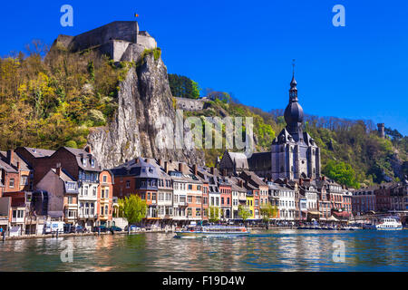 Dinant - belle ville en Meuse, Belgique Banque D'Images