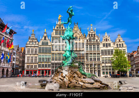 Vieille ville d'Anvers avec l'architecture traditionnelle flamande. Belgique Banque D'Images