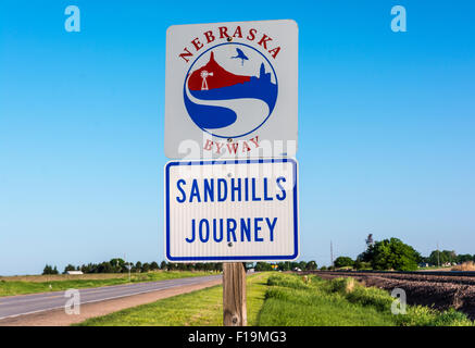 Nebraska Sandhills, Voyage Autoroute 2 Scenic Byway, l'extrémité orientale, road sign Banque D'Images