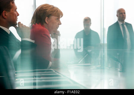 Berlin, Allemagne. Août 31, 2015. La chancelière allemande Angela Merkel (2e L) assiste à la conférence de presse d'été annuel à Berlin, Allemagne, le 31 août 2015. Credit : Zhang Fan/Xinhua/Alamy Live News Banque D'Images