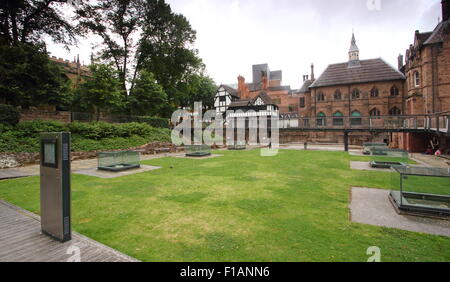 Le Prieuré Centre d'accueil en centre-ville de Coventry, à la maison pour les ruines de la première cathédrale, Coventry, Angleterre Royaume-uni UE GO Banque D'Images