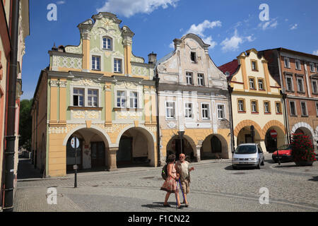 Maisons sur la place du marché (Rynek), Kalisz (Bad Landeck), Haeuser Am Marktplatz (Rynek), la Basse Silésie, Pologne, Europe Banque D'Images