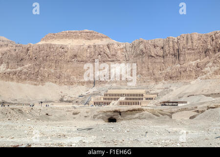 Temple funéraire d'Hatchepsout, Deir el-Bahari, Louxor, Egypte, Afrique du Sud Banque D'Images