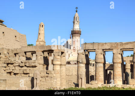 Le temple de Louxor, Thèbes, Egypte, Afrique du Sud Banque D'Images