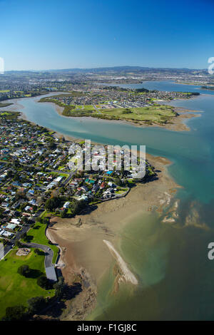 Weymouth, Waimahia Wattle Creek, Downs et Manukau Harbour, île du nord, Auckland, Nouvelle-Zélande - vue aérienne Banque D'Images