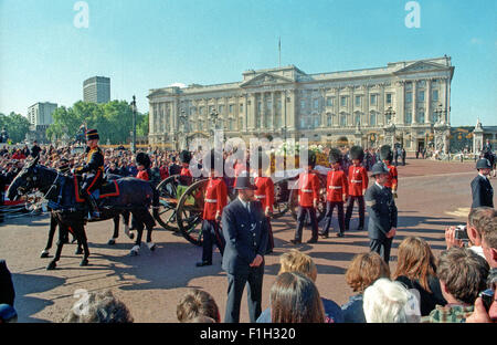 La princesse Diana Princesse de Galles passe funéraire Buckingham Palace 6 septembre 1997. À partir des archives de communiqués de presse (anciennement Service Portrait Portrait Bureau) Banque D'Images