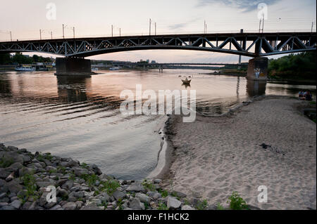 Vue de la rivière Vistule sec à Varsovie Banque D'Images
