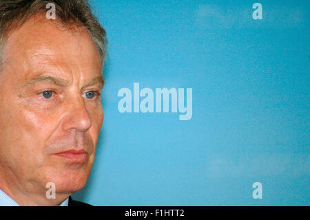 Tony Blair - Pressetermin mit der dt. Anlaesslich Uebergabe Bundeskanzlerin der von der Unterschriften 'Aktion Appel mondial à l'Ac Banque D'Images