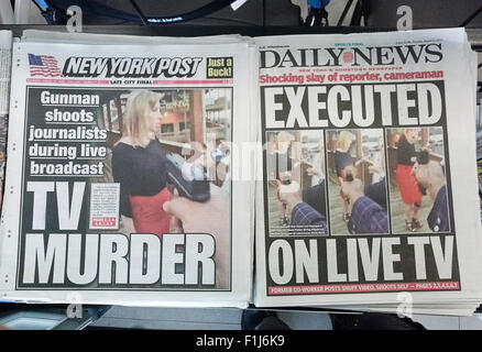 Le New York Daily News et le New York Post rapport jeudi, Août 28, 2015 à propos des jours précédents, tournage de WDBJ reporter et cameraman Alison Parker et Adam Ward prétendument par dancien employé Vester Lee Flanagan II. (© Richard B. Levine) Banque D'Images