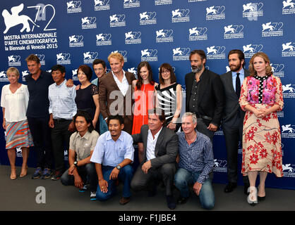 Venise, Italie. 2 Septembre, 2015. Membres de la troupe du film 'Everest' assister au photocall du film présenté hors-compétition pour l'ouverture de la 72e Festival International du Film de Venise le 2 septembre 2015 à Venise, Italie. Source : Xinhua/Alamy Live News Banque D'Images