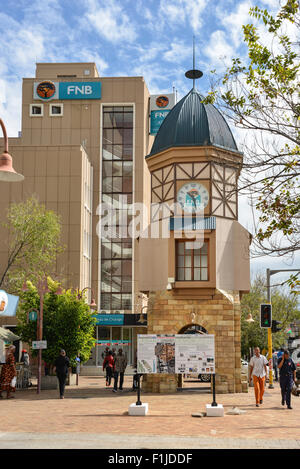 Tour de l'horloge sur l'Avenue de l'indépendance, Windhoek, Khomas Windhuk (région), République de Namibie Banque D'Images