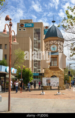 Tour de l'horloge sur l'Avenue de l'indépendance, Windhoek, Khomas Windhuk (région), République de Namibie Banque D'Images