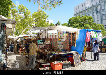 Les étals du marché de la Place du Marché vert, CBD, Cape Town, Western Cape Province, République d'Afrique du Sud Banque D'Images