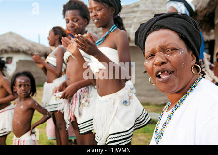 Femme Xhosa et les enfants Banque D'Images