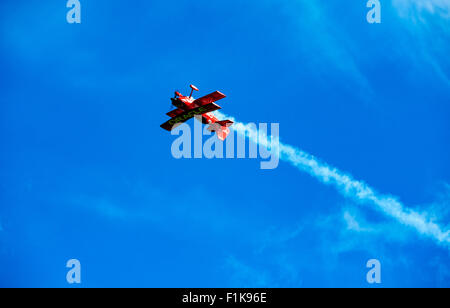 Voler les amateurs de grand modèle avion à l'Aérodrome de Strathaven lors du 3ème modèle écossais Air Show Banque D'Images