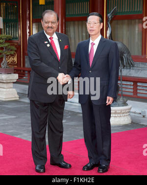 Beijing, Chine. Sep, 2015 3. Le vice-Premier ministre chinois Zhang Jaili (R) rencontre le président Mamnoon Hussain du Pakistan à Beijing, capitale de Chine, le 3 septembre 2015. © Huang Jingwen/Xinhua/Alamy Live News Banque D'Images