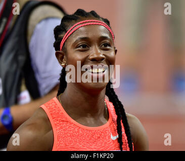 Zurich, Suisse. 06Th Nov, 2015. Shelly-Ann Fraser-Pryce (JAM) après avoir remporté le 100m à 2015 Réunion d'athlétisme de l'IAAF Diamond League à Zurich Crédit : Erik Tham/Alamy Live News Banque D'Images