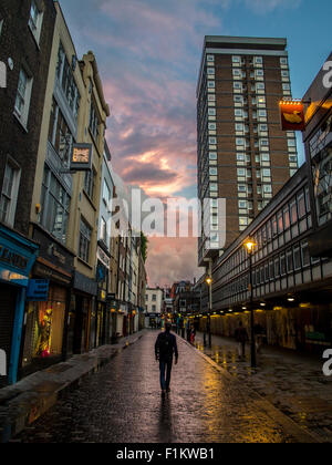 Berwick Street, Soho, London Le coucher du soleil Banque D'Images