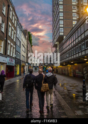 Berwick Street, Soho, London Le coucher du soleil Banque D'Images