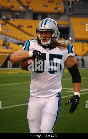 Pittsburgh, Pennsylvanie, USA. 06Th Nov, 2015. David Mayo # 55 pendant la Panthers vs Pittsburgh Steelers match au stade Heinz Field de Pittsburgh, Pennsylvanie. Jason Pohuski/CSM Crédit : Cal Sport Media/Alamy Live News Banque D'Images