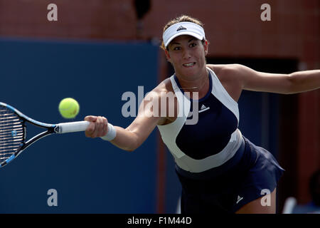 Flushing Meadows, New York, USA. 06Th Nov, 2015. L'Espagne Garbine Muguruza, le nombre de semences 9, au cours de son deuxième tour de la Grande-Bretagne à perte à la U.S. Johanna Konta Ouvrir dans Flushing Meadows, New York le 3 septembre 2015. Crédit : Adam Stoltman/Alamy Live News Banque D'Images